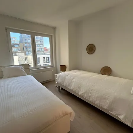 Astrid 0301 - App Voor 6 Personen